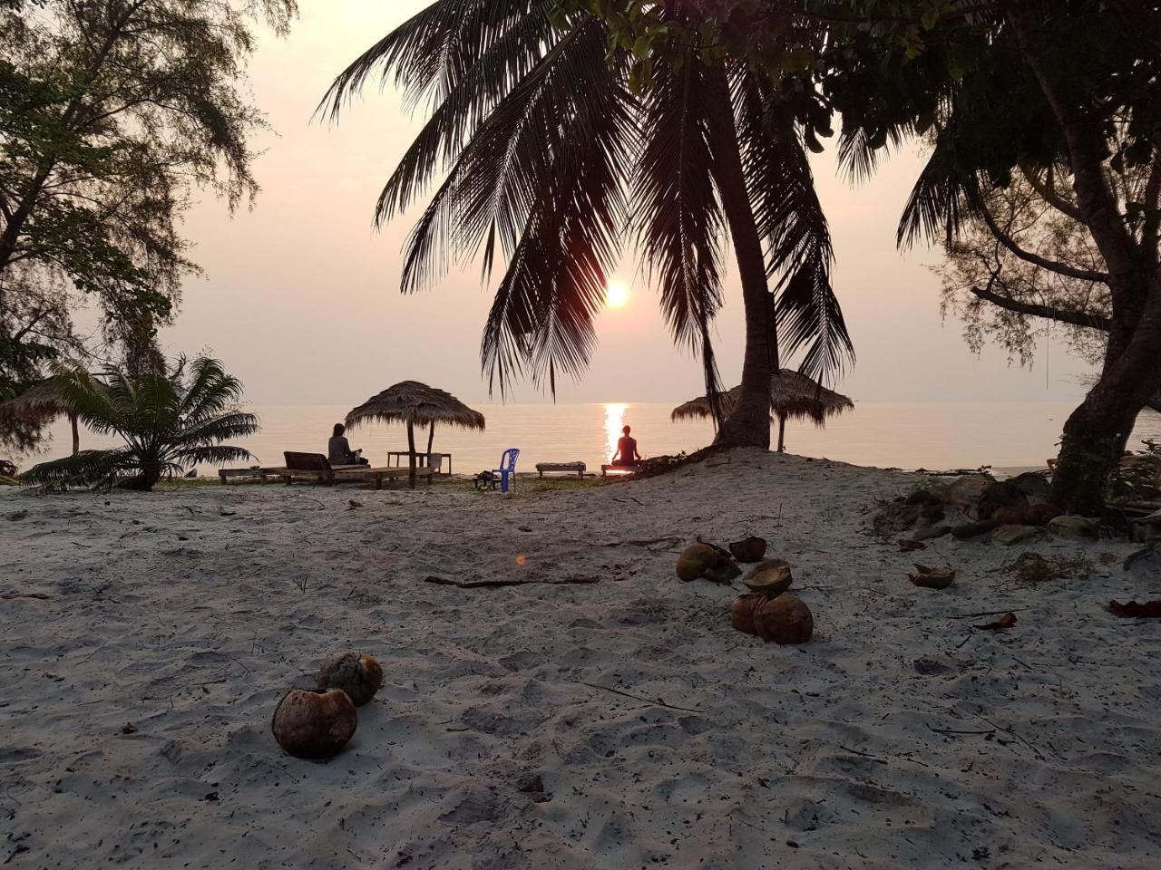 The Last Point Hostel Koh Ta Kiev Екстер'єр фото
